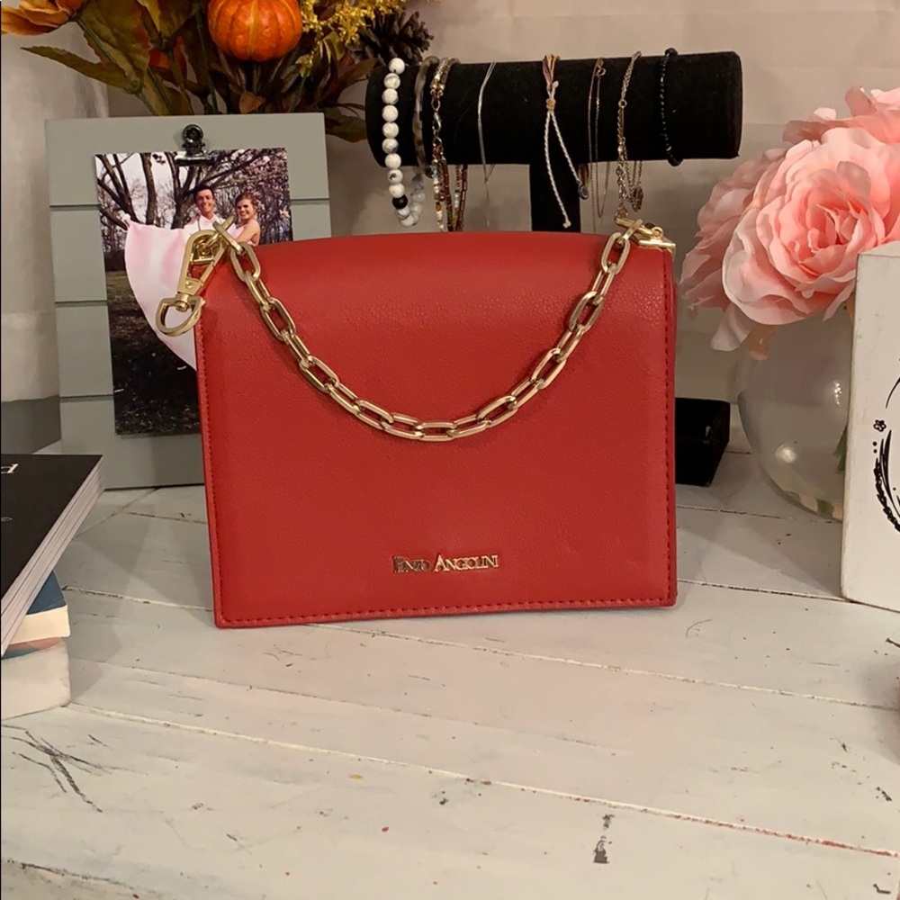 Bright Red Enzo Angiolini Purse!